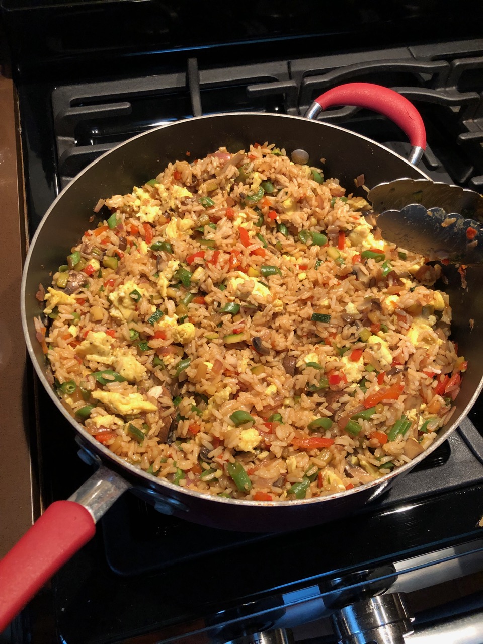 Easy Freeze Vacuum sealing and freezing of vegetarian fried rice